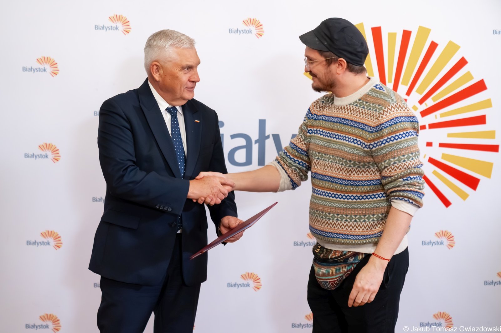 A City, A Return, A Trace: Reimagining a Family Story